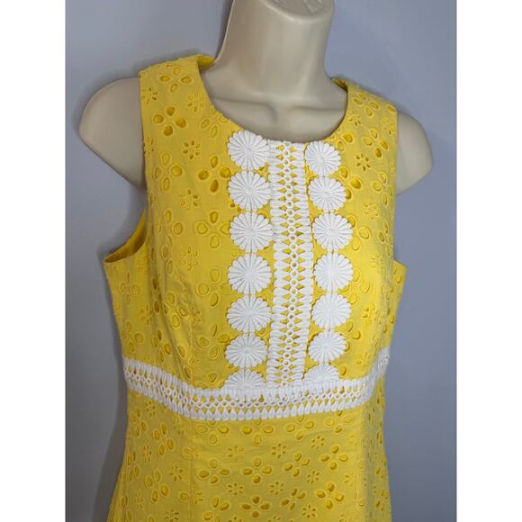 Lilly Pulitzer Railee Shift Dress Floral Cross Eyelet St. Tropez Yellow Size 4 - Picture 4 of 11